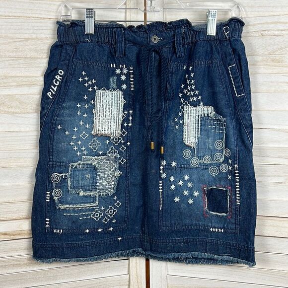 Anthropologie Pilcro Embroidered Patchwork Denim Mini Skirt Small - Picture 2 of 12